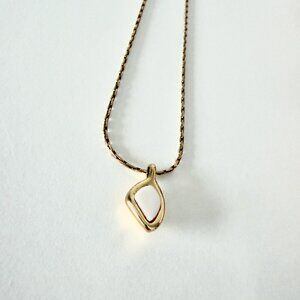 JENNY BIRD Mother of Pearl Pendant Necklace on Gold Chain